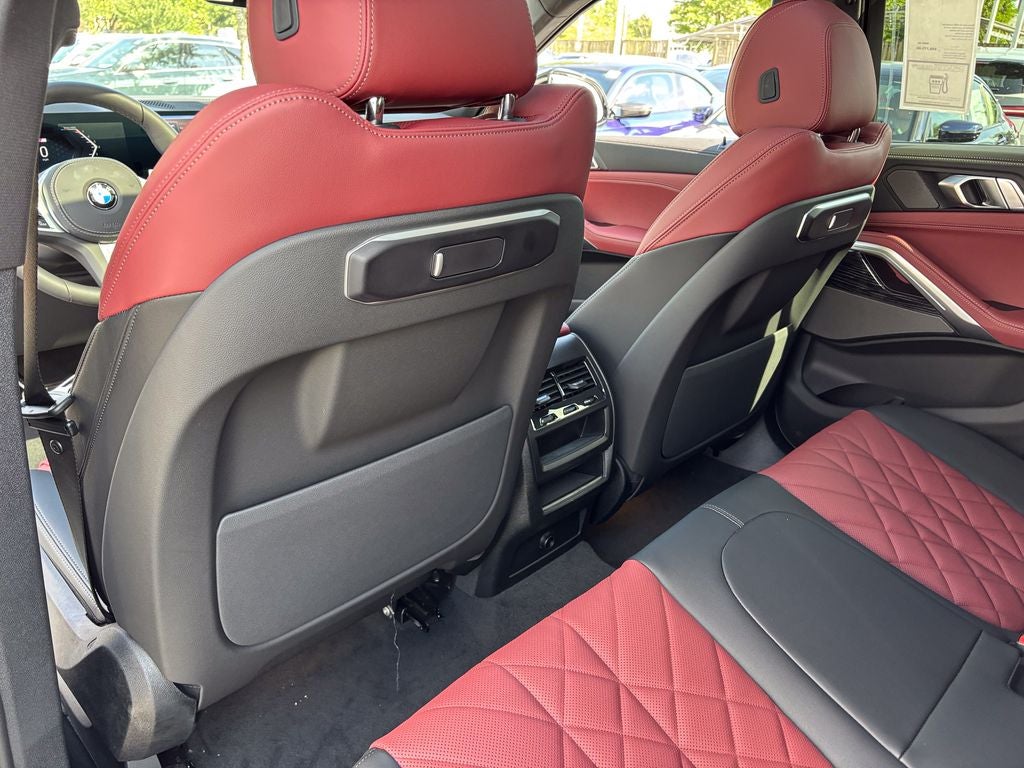 2027 BMW X6 xDrive40i