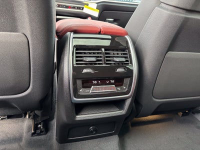 2027 BMW X6 xDrive40i