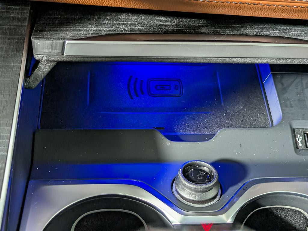 2026 BMW X7 ALPINA XB7