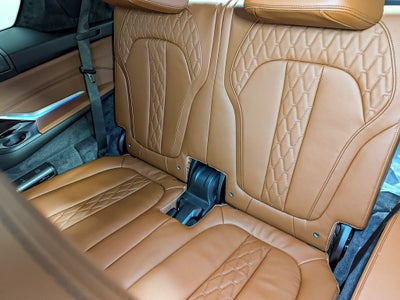 2026 BMW X7 ALPINA XB7