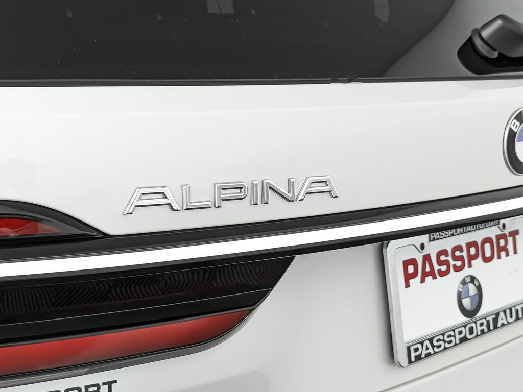 2026 BMW X7 ALPINA XB7