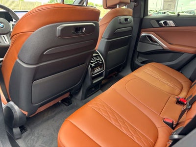 2027 BMW X6 M60i