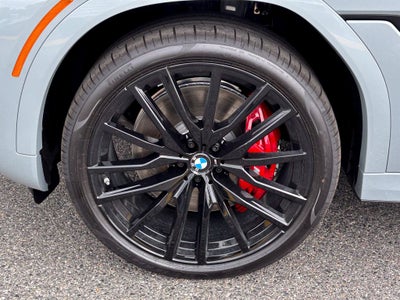 2027 BMW X6 M60i