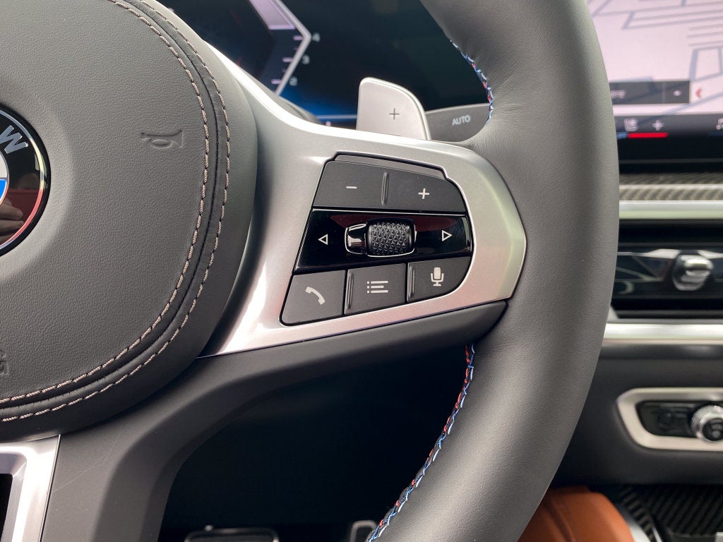 2027 BMW X6 M60i