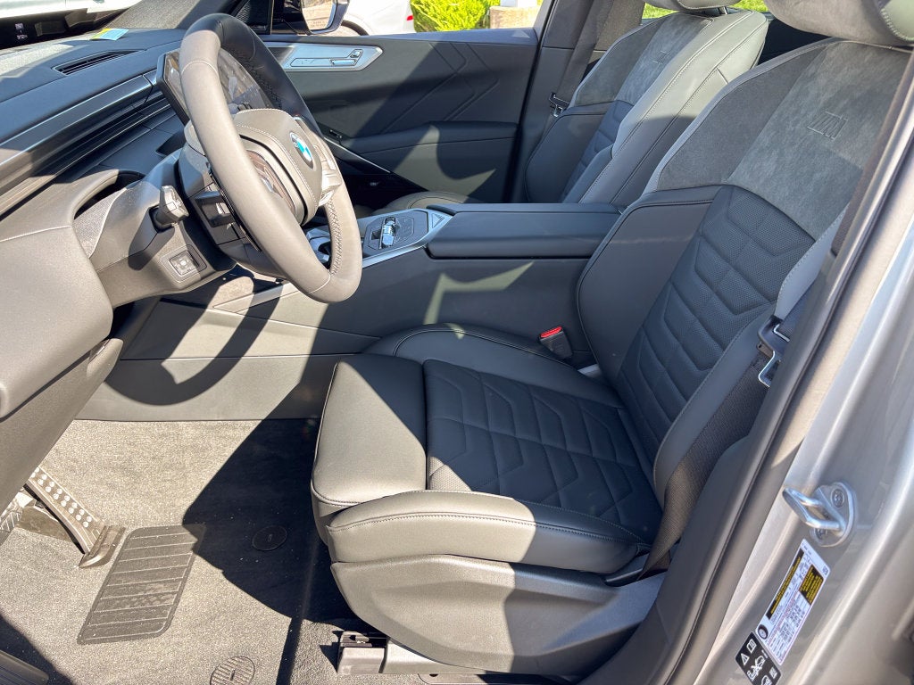 2027 BMW X5 Base