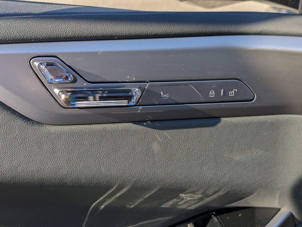 2027 BMW X5 Base