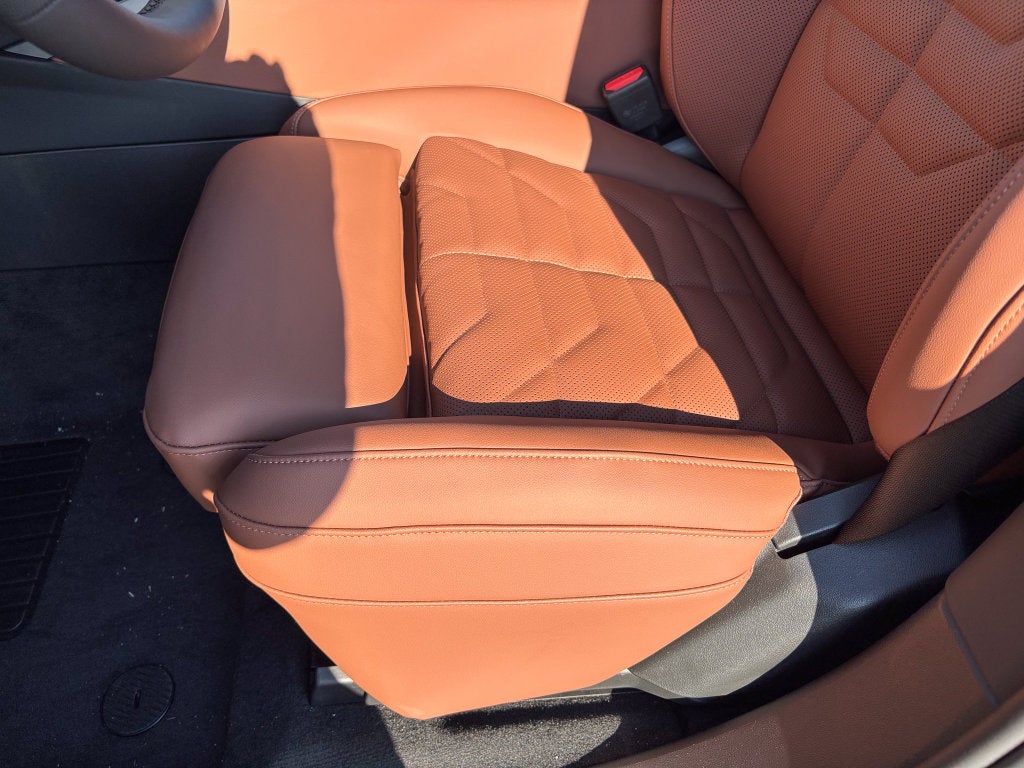 2027 BMW X5 Base
