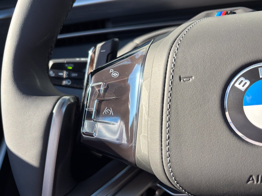 2027 BMW X5 Base