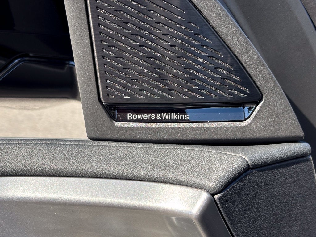 2027 BMW X5 Base