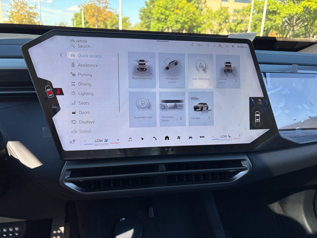 2027 BMW X5 Base