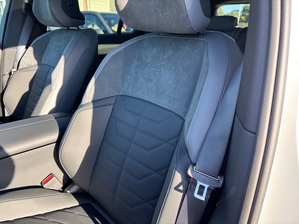 2027 BMW X5 40 xDrive
