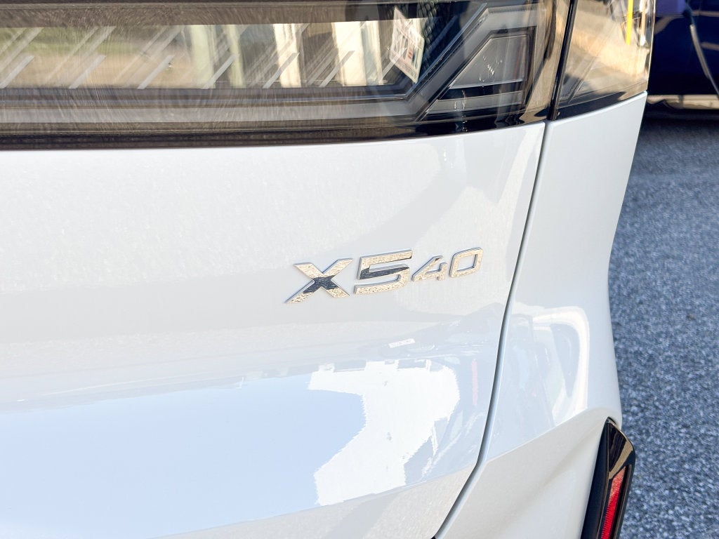 2027 BMW X5 40 xDrive