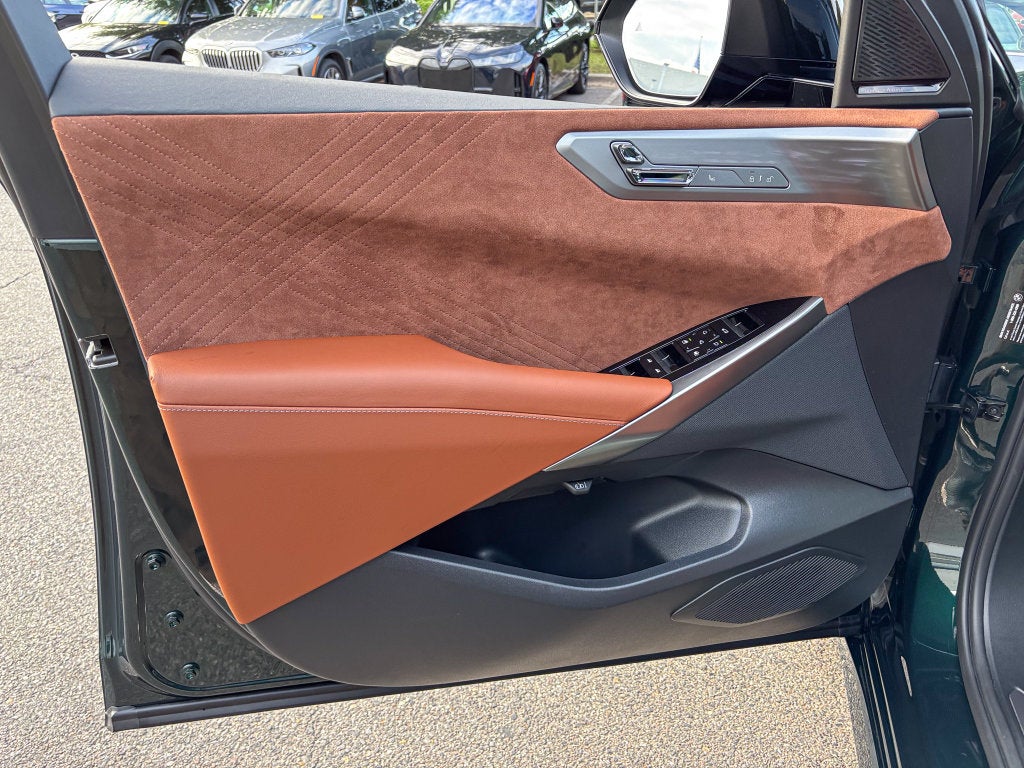 2027 BMW X5 Base