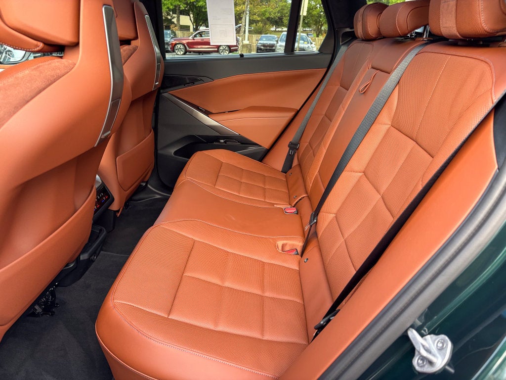 2027 BMW X5 Base
