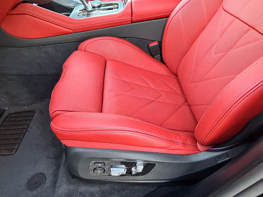 2026 BMW XM Base - Photo 19