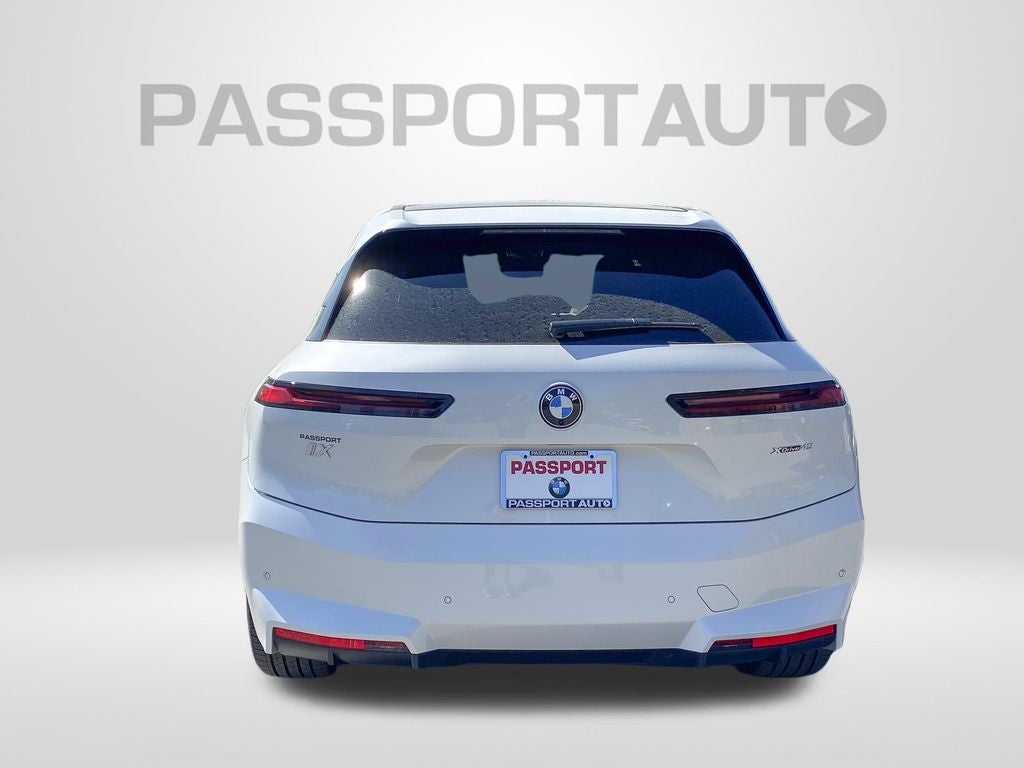 2026 BMW iX xDrive45