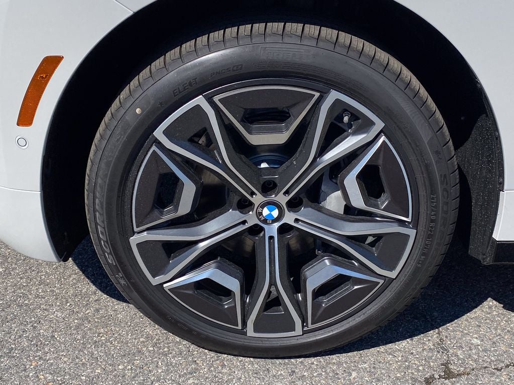 2026 BMW iX xDrive45