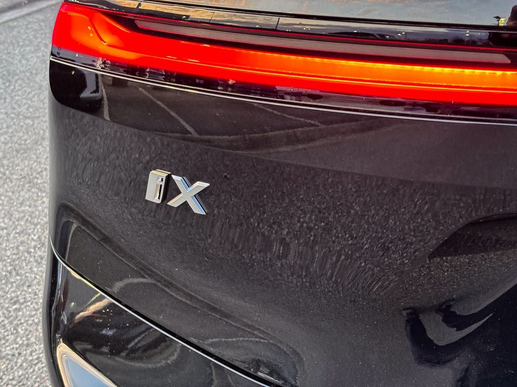 2026 BMW iX xDrive45