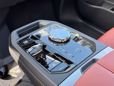2026 BMW iX xDrive45
