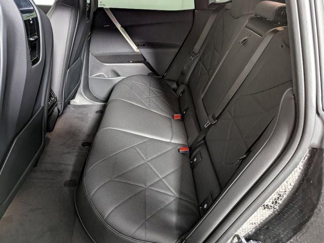 2026 BMW iX 60 - Photo 33