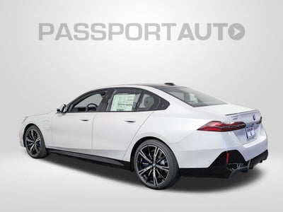 2027 BMW 550e 550e xDrive