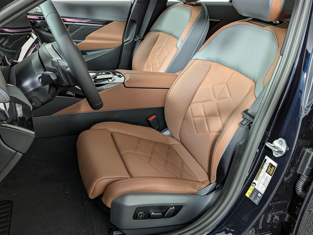 2026 BMW 5 Series 550e xDrive