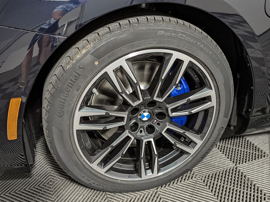 2026 BMW 5 Series 550e xDrive