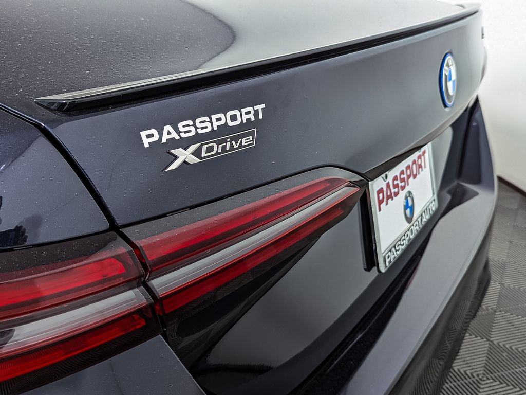 2026 BMW 5 Series 550e xDrive