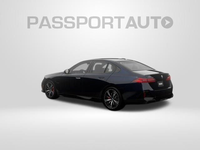 2027 BMW 550e Base