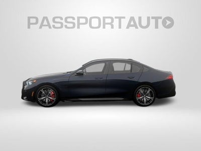 2027 BMW 550e Base