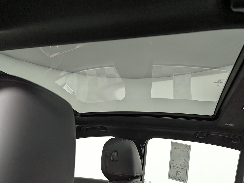 2026 BMW 5 Series 550e xDrive