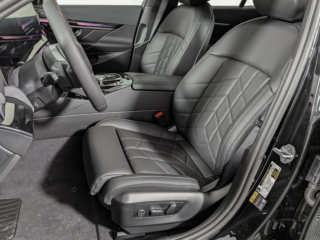 2026 BMW 5 Series 550e xDrive