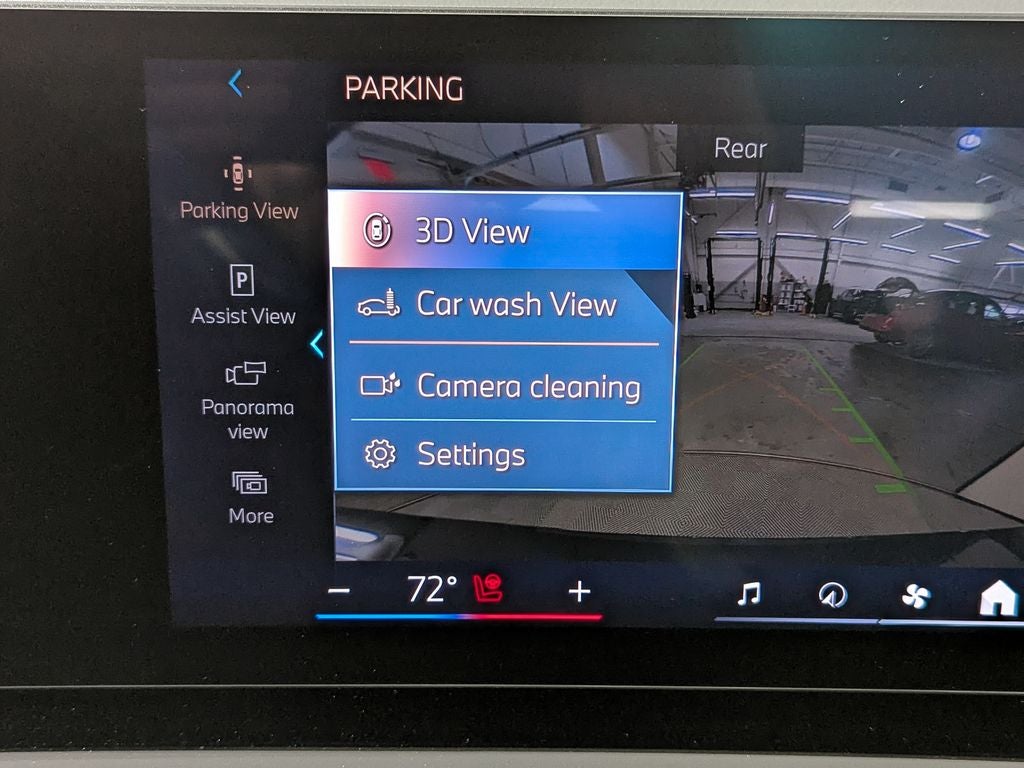 2026 BMW 5 Series 550e xDrive