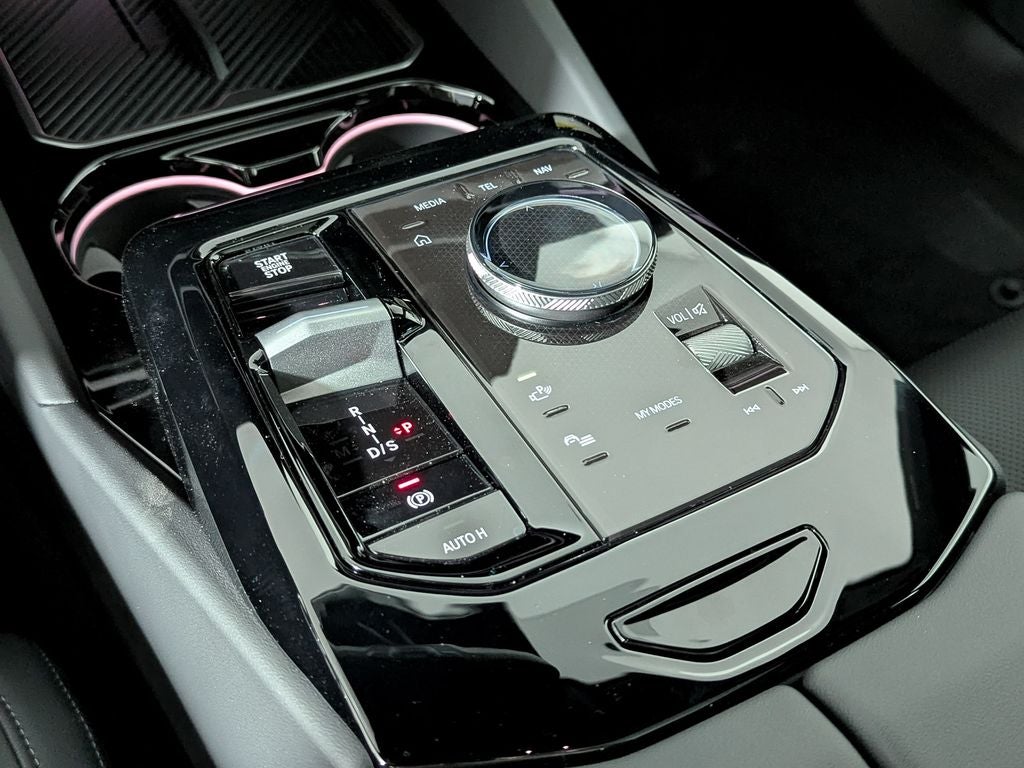 2026 BMW 5 Series 550e xDrive