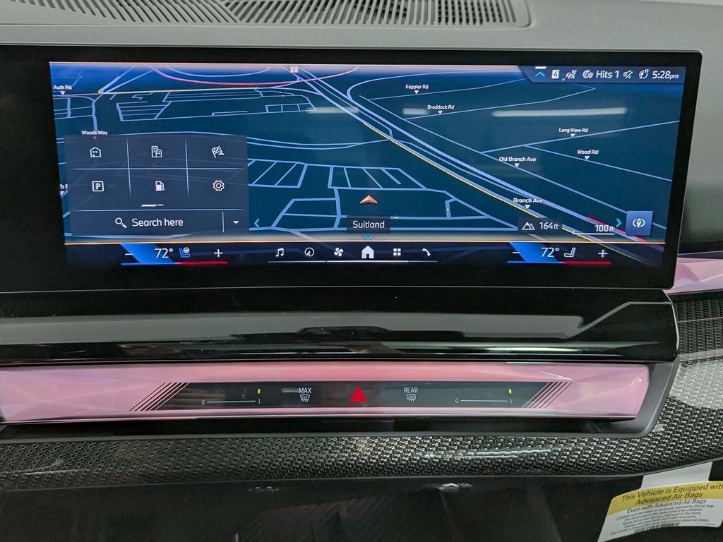 2027 BMW 550e Base