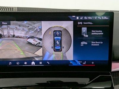 2027 BMW 550e Base