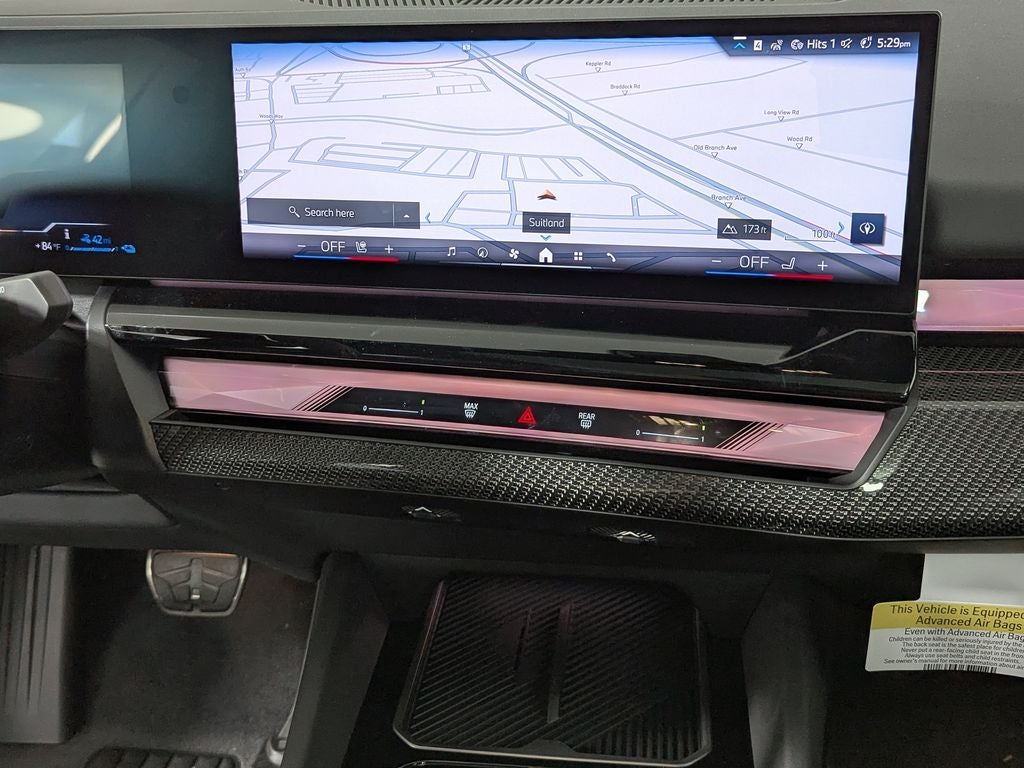 2027 BMW 550e Base