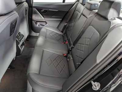 2027 BMW 550e Base