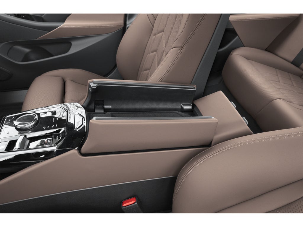 2027 BMW 5 Series 550e xDrive