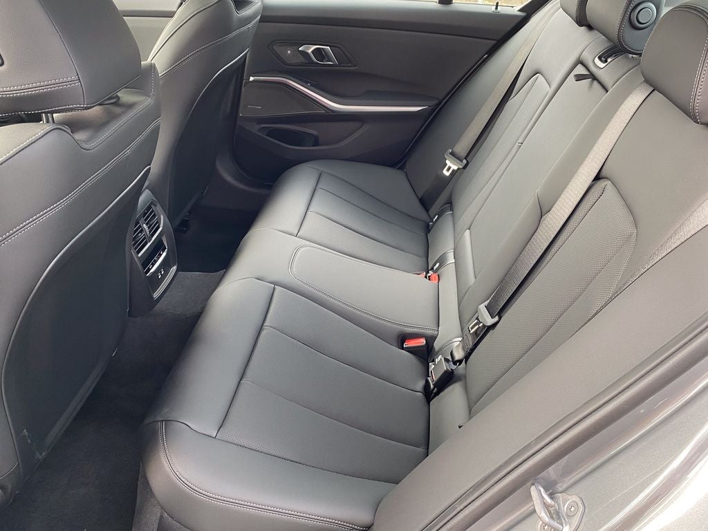 2026 BMW 3 Series 330i xDrive