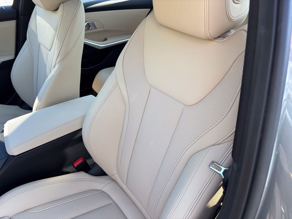 2026 BMW 3 Series 330i xDrive