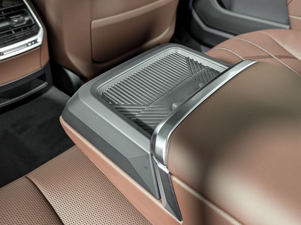 2026 BMW 7 Series 740i xDrive