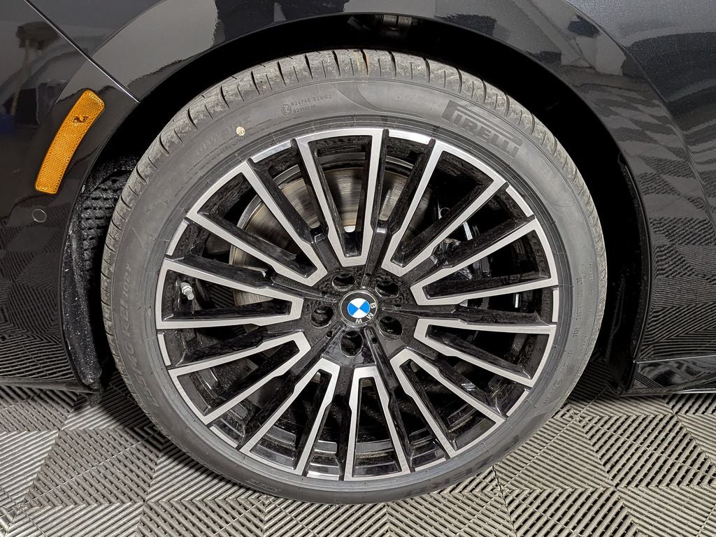 2026 BMW 7 Series 760i xDrive