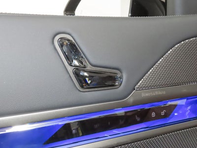 2025 BMW 7 Series 750e xDrive