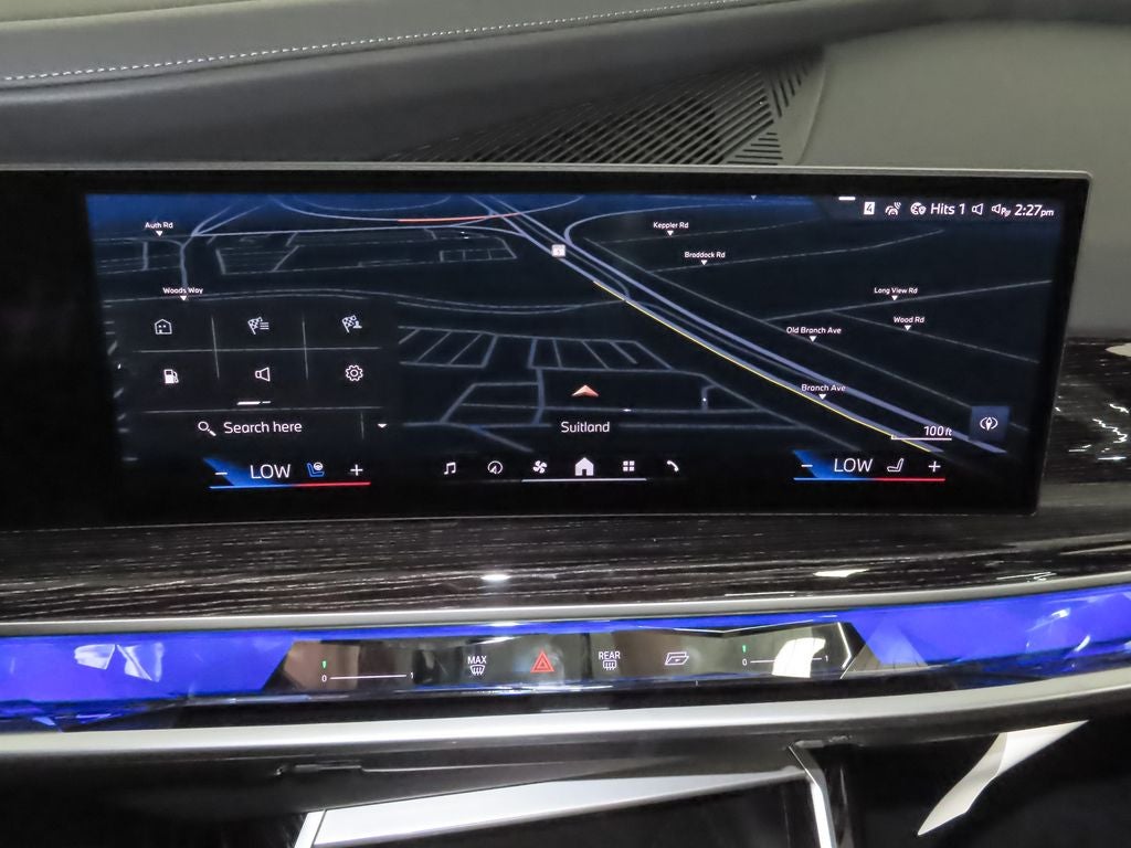 2025 BMW 7 Series 750e xDrive