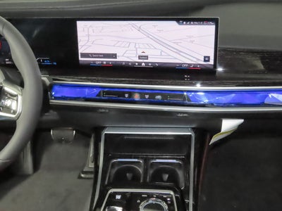 2025 BMW 7 Series 750e xDrive
