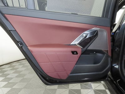 2025 BMW 7 Series 750e xDrive