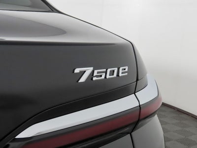2025 BMW 7 Series 750e xDrive