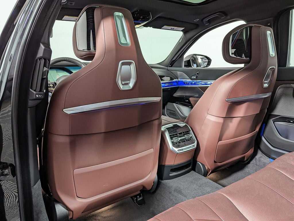 2026 BMW 7 Series 750e xDrive