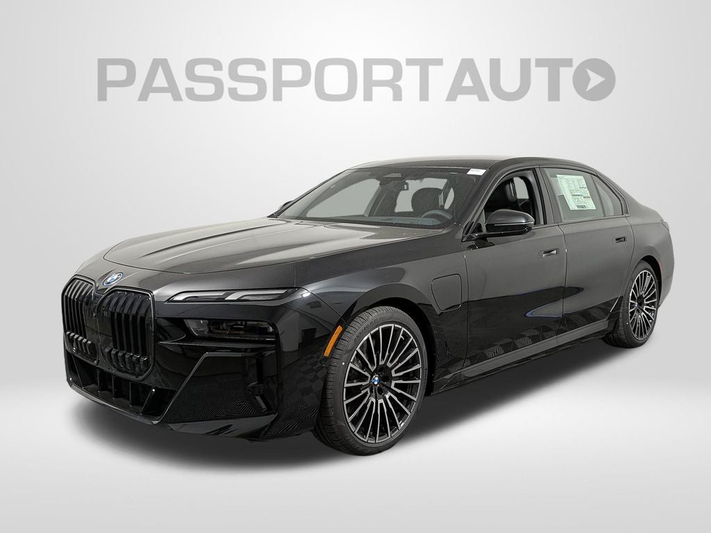 2026 BMW 7 Series 750e xDrive Sedan's photo